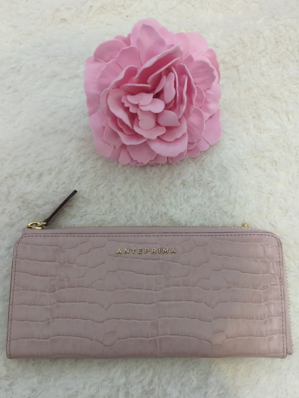 Anteprima Genuine Leather Croc-Embossed Zip Wallet - Blush Pink Luxury Gold Zip